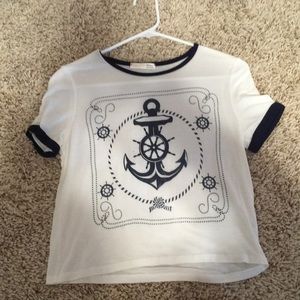 adorable cropped anchor shirt!!